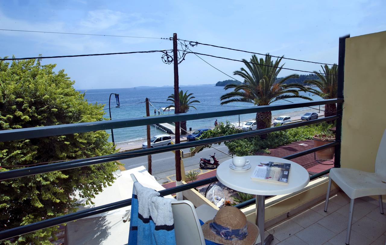 Costa 3*