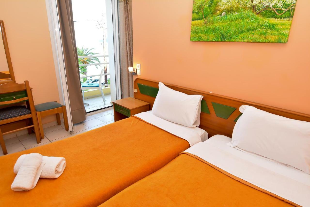 Costa Hotel