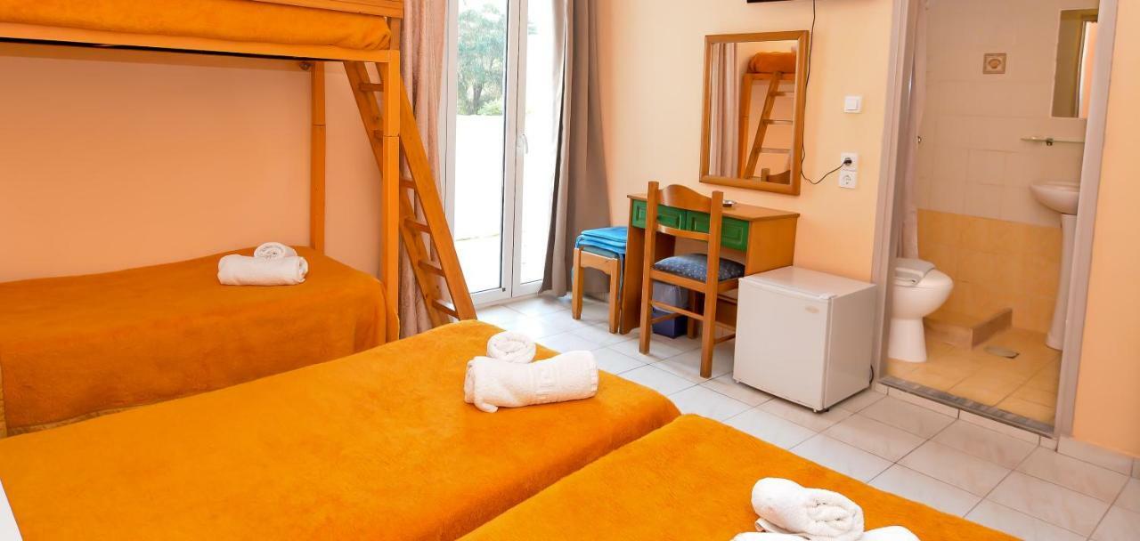 Costa Hotel 3*